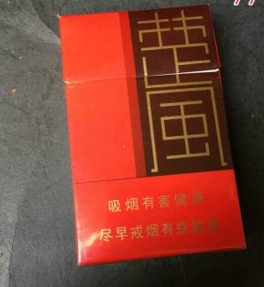 正品江山香烟，品味非凡的烟香传奇|低价香烟网